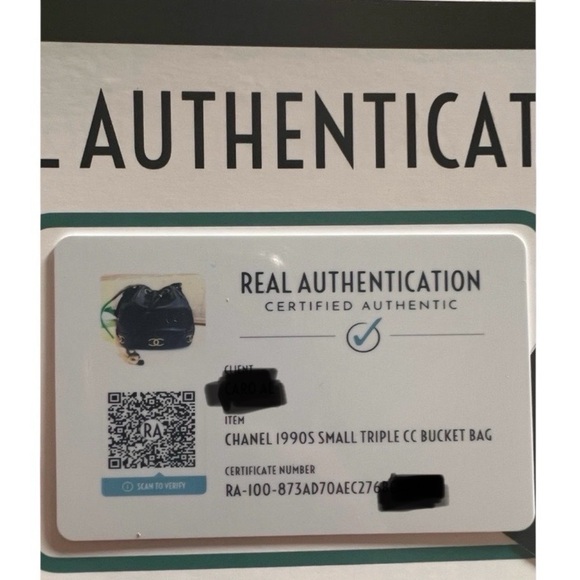 CHANEL Authentic Black Lambskin Leather CC 90s Mini Bucket Bag 24K Gold Hardware - Picture 4 of 14